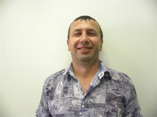 Помощник по хозяйству Сергей